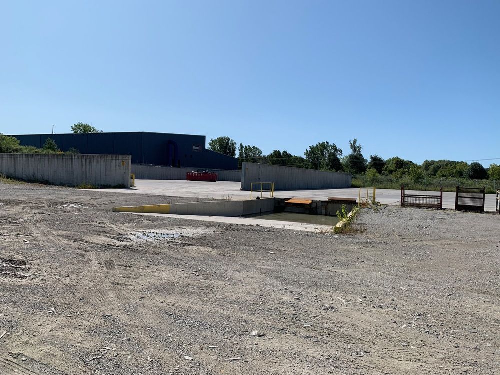 2150 Production Road, Kendallville, IN 46755